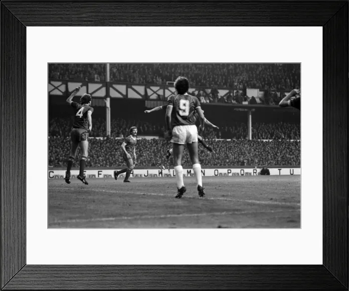 Framed Print : English League Division One match at Goodison Park. Everton 0 v Liverpool 5 Framed Print : English League Division One match at Goodison Park. Everton 0 v Liverpool 5