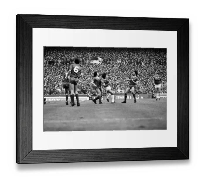 Framed Print : English League Division One match at Goodison Park. Everton 0 v Liverpool 5