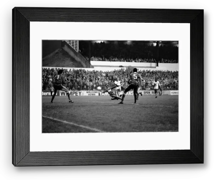 Framed Print : English League Division Two match. Leeds United 1 v Charlton Athletic 2 Framed Print : English League Division Two match. Leeds United 1 v Charlton Athletic 2