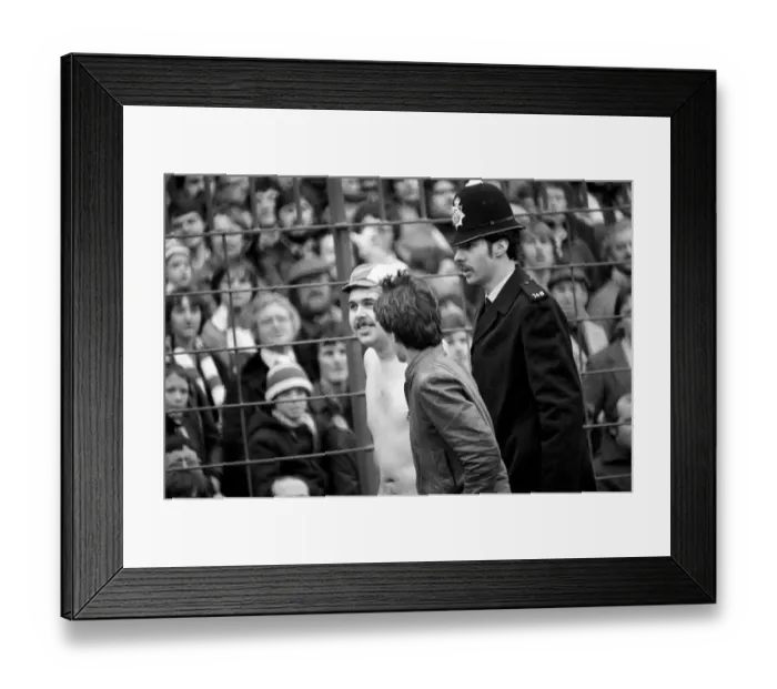 Framed Print : Blackburn Rovers 3 v. Sheffield Wednesday 1. Division Two Football