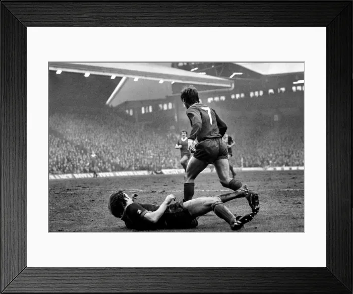 Framed Print : Liverpool 2 v. Southampton 0. Division One Football. February 1981 MF01-39-070 Framed Print : Liverpool 2 v. Southampton 0. Division One Football. February 1981 MF01-39-070