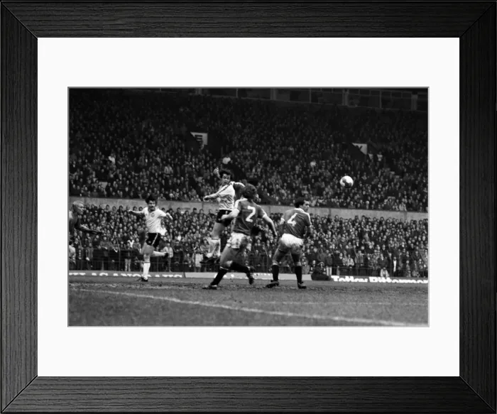 Framed Print : Manchester United 0 v. Leeds United 1. Division One Football. February 1981 MF01-37-119 Framed Print : Manchester United 0 v. Leeds United 1. Division One Football. February 1981 MF01-37-119