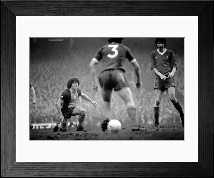 Framed Print : Liverpool 2 v. Southampton 0. Division One Football. February 1981 MF01-39-002 Framed Print : Liverpool 2 v. Southampton 0. Division One Football. February 1981 MF01-39-002