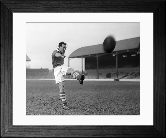 Framed Print : George Hardwick, Middlesbrough Football Player, Magic Feet Feature, 13th January 1950 Framed Print : George Hardwick, Middlesbrough Football Player, Magic Feet Feature, 13th January 1950