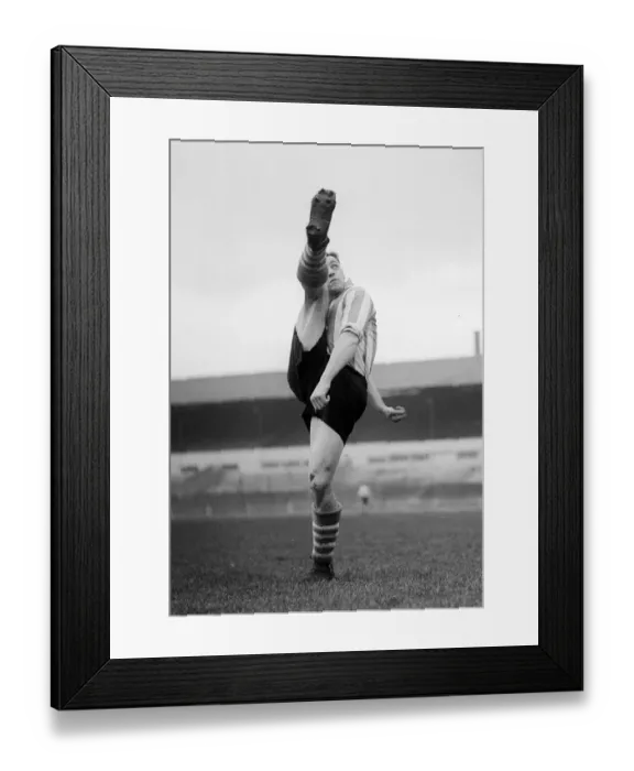 Framed Print : Shinwell Sheffield United FC Circa December 1946 - January 1947