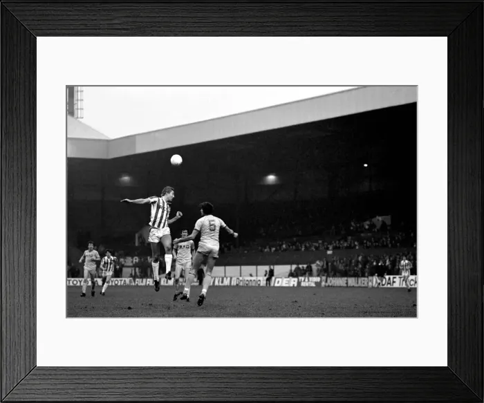 Framed Print : English League Division One match. Stoke City 1 v Leeds United 2 Framed Print : English League Division One match. Stoke City 1 v Leeds United 2