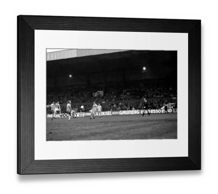 Framed Print : English League Division One match. Stoke City 1 v Leeds United 2