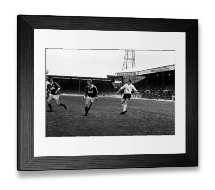 Framed Print : English League Division Two match. Bolton Wanderers 2 v Charlton Athletic 0 Framed Print : English League Division Two match. Bolton Wanderers 2 v Charlton Athletic 0