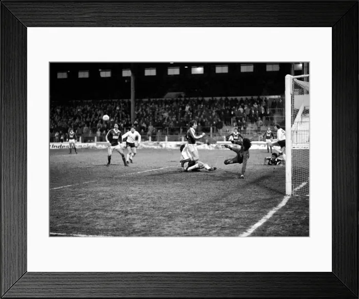 Framed Print : English League Division Two match. Bolton Wanderers 2 v Charlton Athletic 0 Framed Print : English League Division Two match. Bolton Wanderers 2 v Charlton Athletic 0