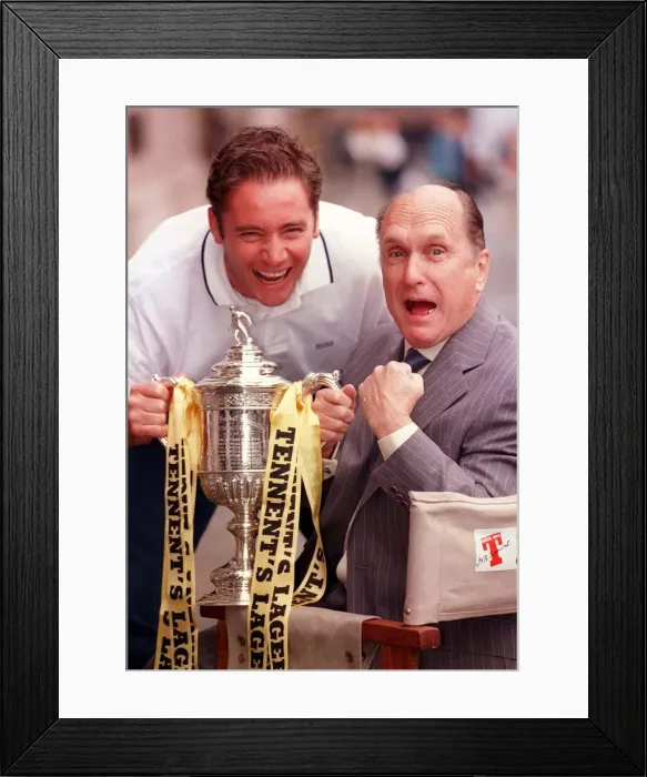 Framed Print : Footballer Ally McCoist and Robert Duvall with the Scottish Cup Framed Print : Footballer Ally McCoist and Robert Duvall with the Scottish Cup