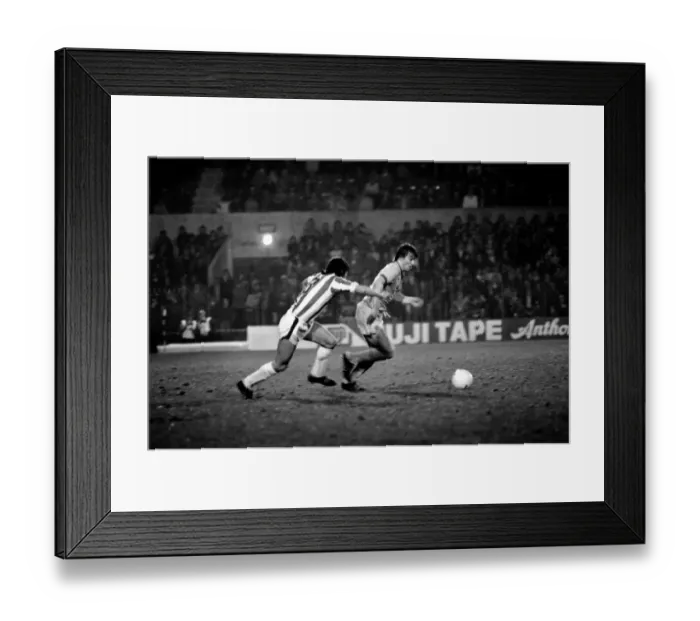 Framed Print : English League Division One match. Stoke City 1 v Leeds United 2