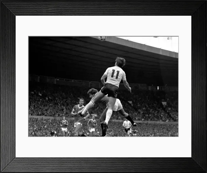 Framed Print : Manchester United 1 v. Swansea 0. Division 1 Football. September 1981 MF03-20-018 Framed Print : Manchester United 1 v. Swansea 0. Division 1 Football. September 1981 MF03-20-018