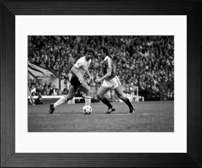 Framed Print : Manchester United 1 v. Swansea 0. Division 1 Football. September 1981 MF03-20-036 Framed Print : Manchester United 1 v. Swansea 0. Division 1 Football. September 1981 MF03-20-036