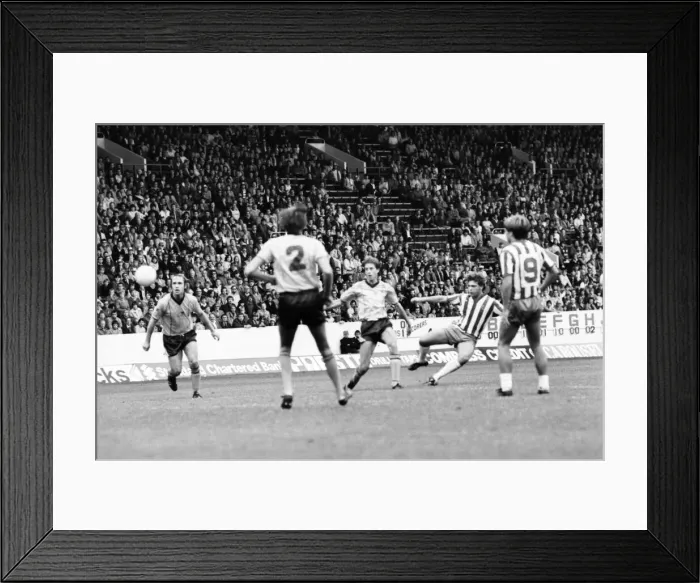 Framed Print : Sheffield Wednesday 1 v. Derby County 1. Division two football Framed Print : Sheffield Wednesday 1 v. Derby County 1. Division two football
