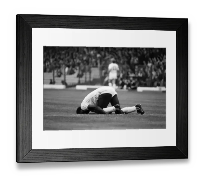Framed Print : Leeds United 0 v. Arsenal 0. Division one football. September 1981 MF03-14-031