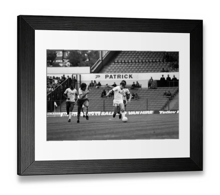 Framed Print : Leeds United 0 v. Arsenal 0. Division one football. September 1981 MF03-14-036