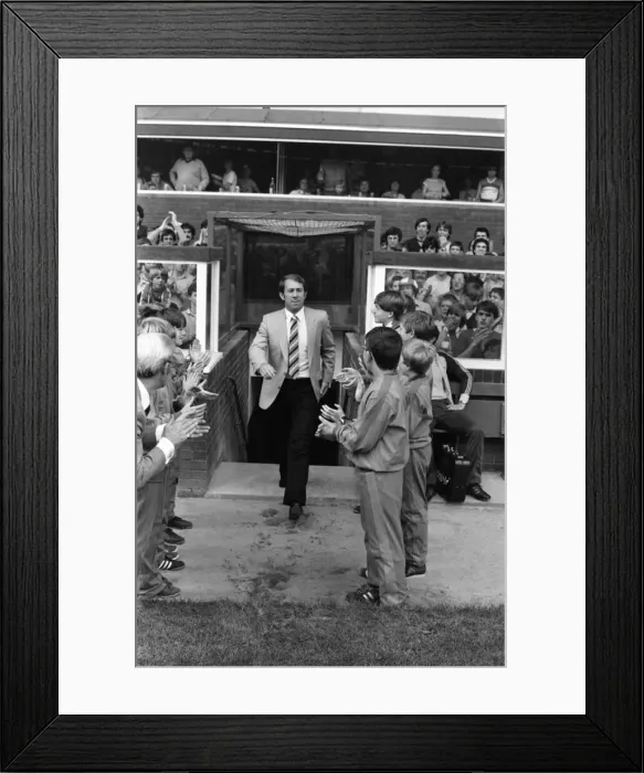 Framed Print : Everton 3 v. Birmingham City 1. August 1981 MF03-06-062 Framed Print : Everton 3 v. Birmingham City 1. August 1981 MF03-06-062