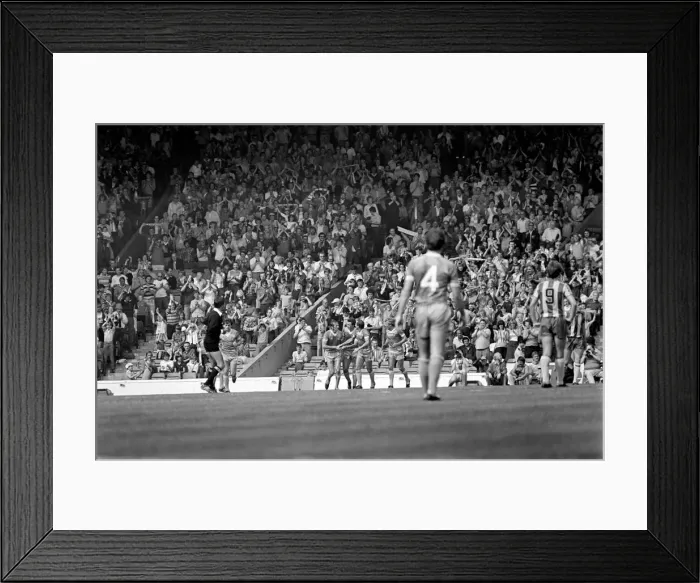 Framed Print : Manchester City v. West Bromwich Albion. August 1981 MF03-07-013 Framed Print : Manchester City v. West Bromwich Albion. August 1981 MF03-07-013