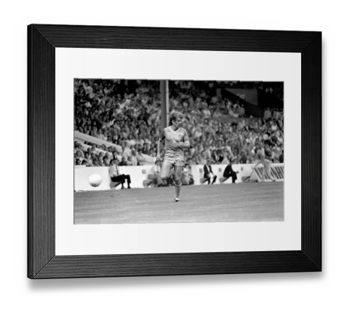 Framed Print : Manchester City v. West Bromwich Albion. August 1981 MF03-07-001 Framed Print : Manchester City v. West Bromwich Albion. August 1981 MF03-07-001