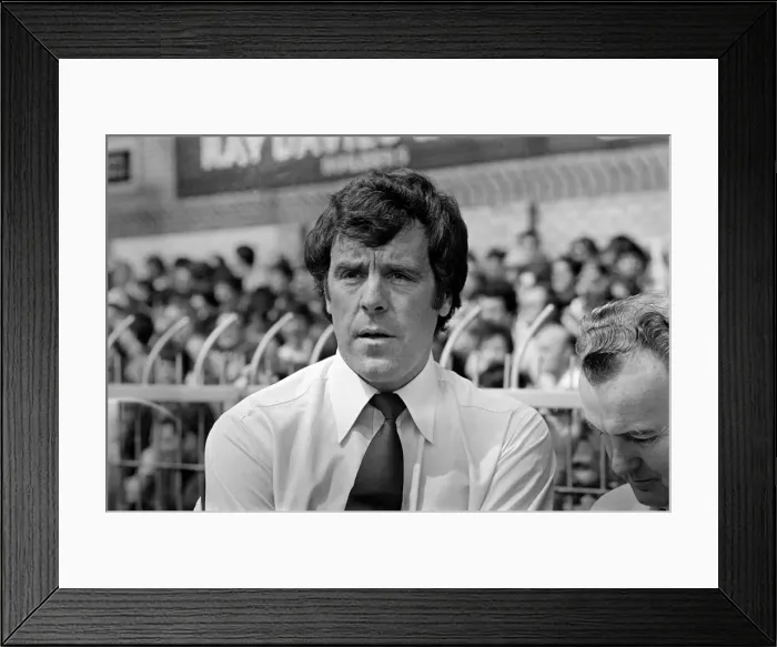 Framed Print : Wales 0 v. U. S. S. R 0. June 1981 MF02-32-074