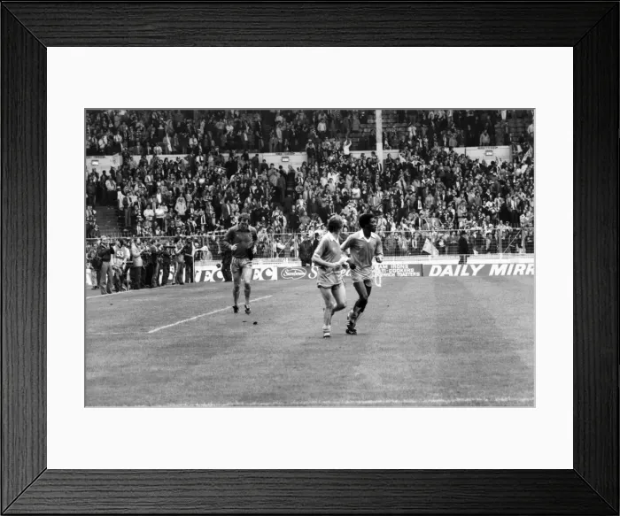 Framed Print : F. A. Cup Final. Manchester City 1 v. Tottenham Hotspur 1. May 1981 MF02-31-034 Framed Print : F. A. Cup Final. Manchester City 1 v. Tottenham Hotspur 1. May 1981 MF02-31-034