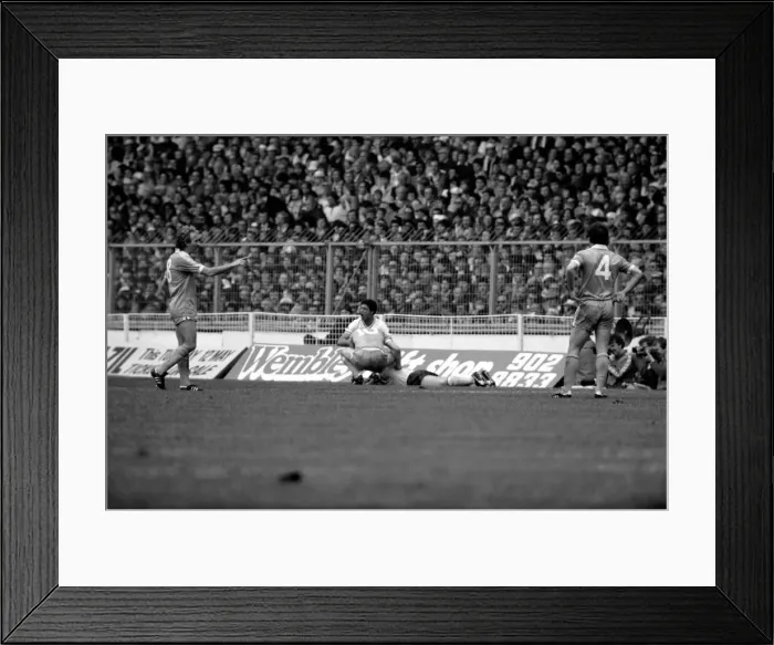 Framed Print : F. A. Cup Final. Manchester City 1 v. Tottenham Hotspur 1. May 1981 MF02-30-062 Framed Print : F. A. Cup Final. Manchester City 1 v. Tottenham Hotspur 1. May 1981 MF02-30-062