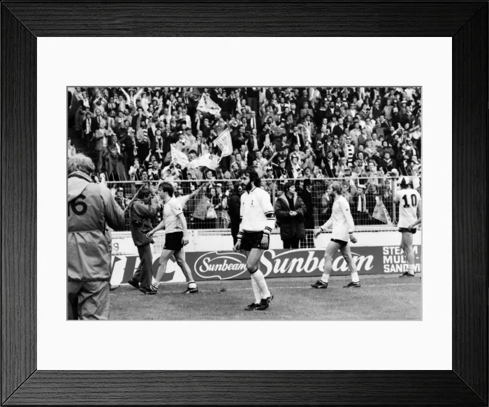 Framed Print : F. A. Cup Final. Manchester City 1 v. Tottenham Hotspur 1. May 1981 MF02-31-036 Framed Print : F. A. Cup Final. Manchester City 1 v. Tottenham Hotspur 1. May 1981 MF02-31-036