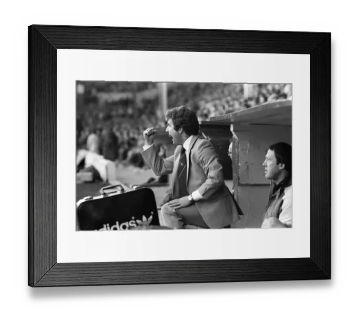 Framed Print : Liverpool 0 v. Sunderland 1. Division One Football. May 1981 MF02-27-020