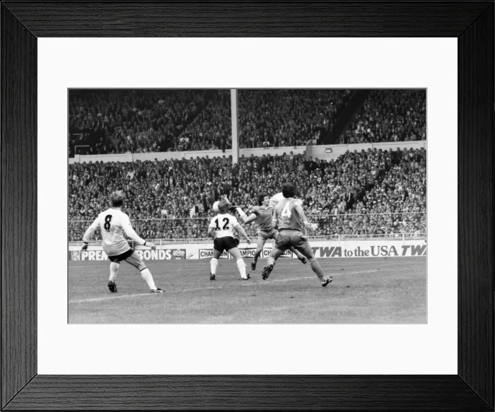 Framed Print : F. A. Cup Final. Manchester City 1 v. Tottenham Hotspur 1. May 1981 MF02-31-038 Framed Print : F. A. Cup Final. Manchester City 1 v. Tottenham Hotspur 1. May 1981 MF02-31-038
