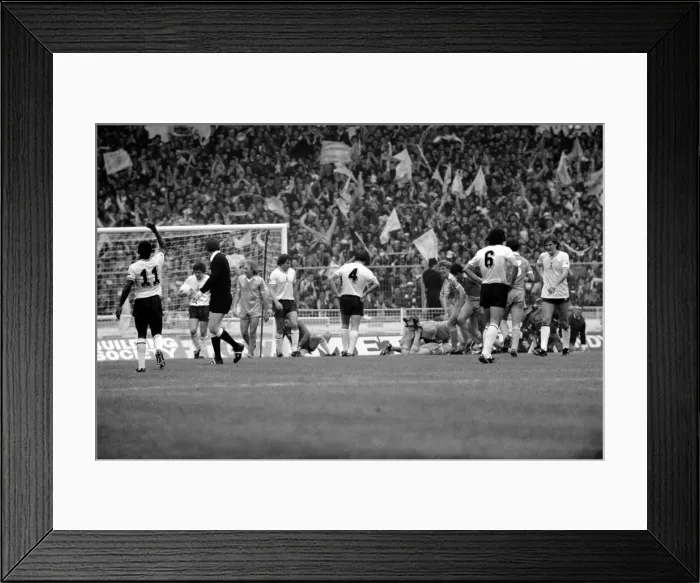 Framed Print : F. A. Cup Final. Manchester City 1 v. Tottenham Hotspur 1. May 1981 MF02-30-065 Framed Print : F. A. Cup Final. Manchester City 1 v. Tottenham Hotspur 1. May 1981 MF02-30-065