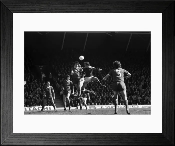 Framed Print : Liverpool 0 v. Sunderland 1. Division One Football. May 1981 MF02-27-021 Framed Print : Liverpool 0 v. Sunderland 1. Division One Football. May 1981 MF02-27-021