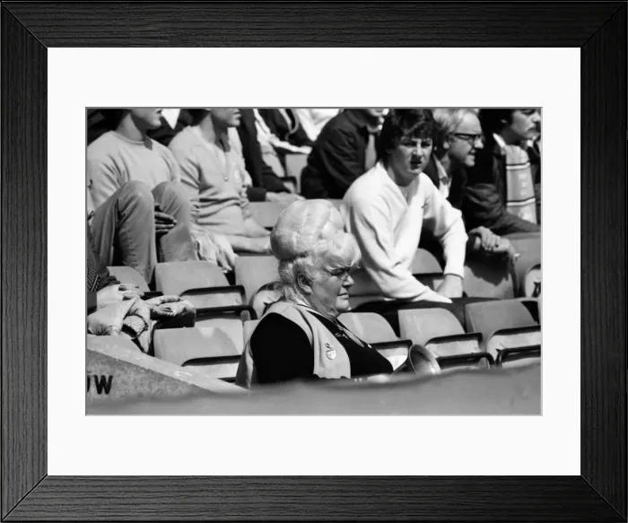 Framed Print : Manchester City 1 v. Coventry 3. May 1982 MF07-05-024 Framed Print : Manchester City 1 v. Coventry 3. May 1982 MF07-05-024