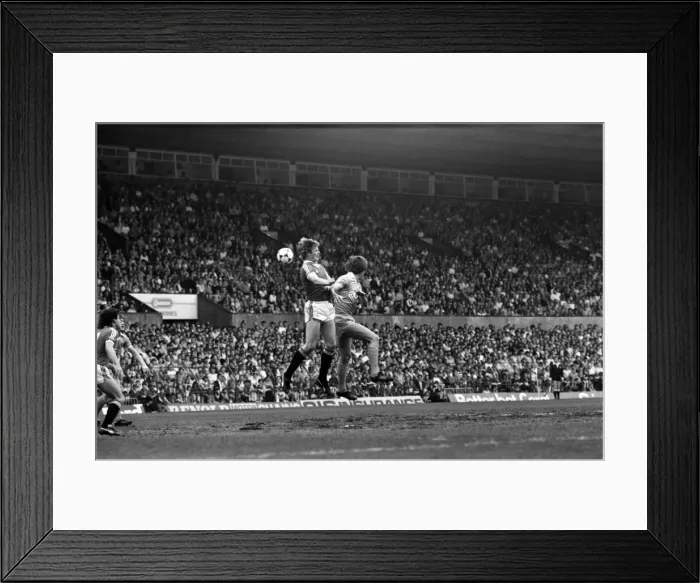 Framed Print : Manchester United 2 v. Stoke City 0. Division 1 Football. May 1982 MF07-02-037 Framed Print : Manchester United 2 v. Stoke City 0. Division 1 Football. May 1982 MF07-02-037