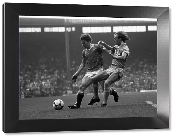 Manchester United 2 v. Stoke City 0. Division 1 Football. May 1982 MF07-02-021