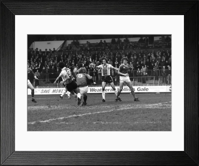 Framed Print : Sheffield United 2 v. Millwall 1. Division Three Football. March 1981 MF02-09-019 Framed Print : Sheffield United 2 v. Millwall 1. Division Three Football. March 1981 MF02-09-019