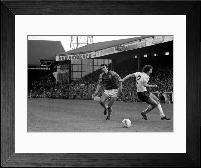 Framed Print : Bolton Wanderers 1 v. West Ham 1. Division Two Football. March 1981 MF02-08-013
