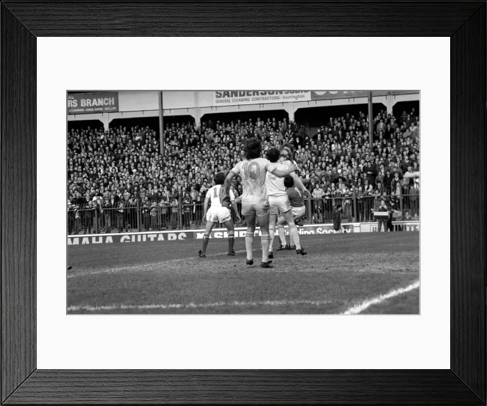 Framed Print : Blackburn Rovers 0 v. Notts. County 0. March 1981 MF02-07-029 Framed Print : Blackburn Rovers 0 v. Notts. County 0. March 1981 MF02-07-029
