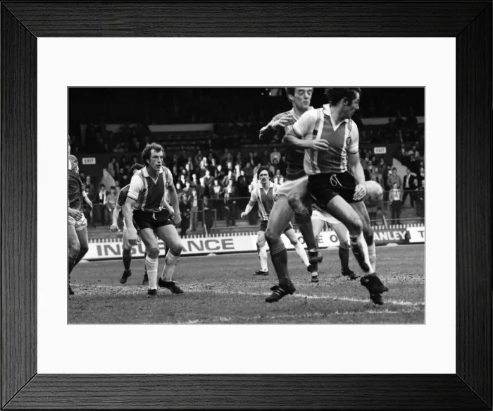 Framed Print : Sheffield United 2 v. Millwall 1. Division Three Football. March 1981 MF02-09-028 Framed Print : Sheffield United 2 v. Millwall 1. Division Three Football. March 1981 MF02-09-028