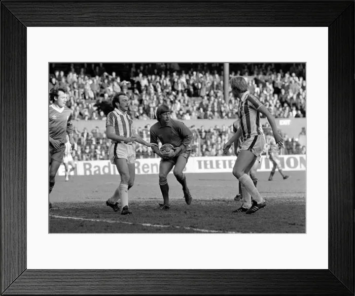 Framed Print : Stoke City 0 v. Birmingham City 0. Division One Football. March 1981 MF02-10-017 Framed Print : Stoke City 0 v. Birmingham City 0. Division One Football. March 1981 MF02-10-017