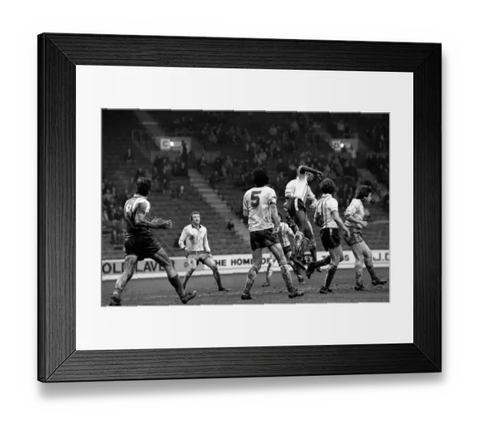 Framed Print : Sheffield United 3 v. Charlton 2. Division Two Football. March 1981 MF01-46-029