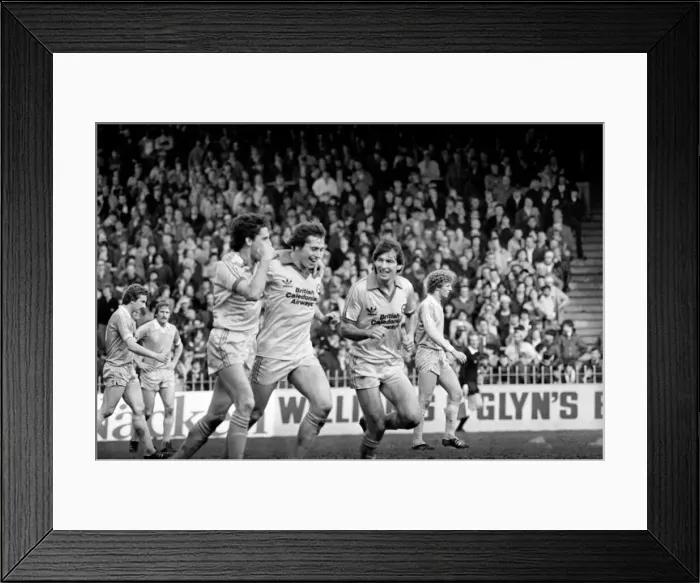 Framed Print : Manchester City 1 v. Brighton and Hove Albion 1. March 1981 MF02-06-023 Framed Print : Manchester City 1 v. Brighton and Hove Albion 1. March 1981 MF02-06-023