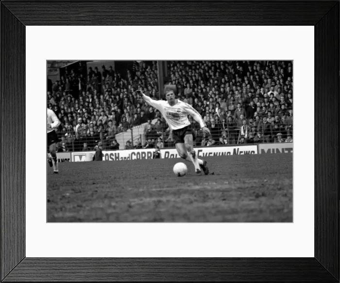 Framed Print : Bolton Wanderers 0 v. Shrewsbury Town 2. Division Two Football. March 1981 MF01-43-042