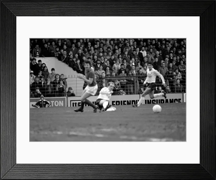 Framed Print : Bolton Wanderers 0 v. Shrewsbury Town 2. Division Two Football. March 1981 MF01-43-011 Framed Print : Bolton Wanderers 0 v. Shrewsbury Town 2. Division Two Football. March 1981 MF01-43-011