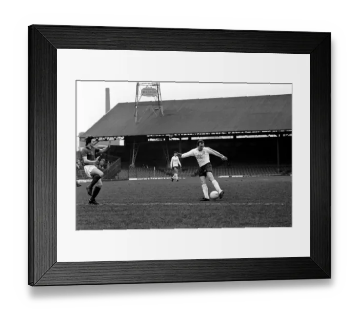 Framed Print : Bolton Wanderers 0 v. Shrewsbury Town 2. Division Two Football. March 1981 MF01-43-056