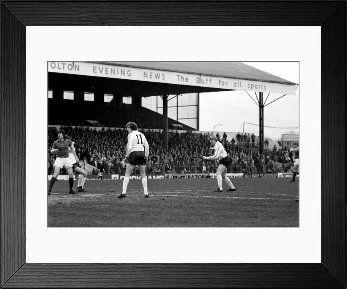 Framed Print : Bolton Wanderers 0 v. Shrewsbury Town 2. Division Two Football. March 1981 MF01-43-054 Framed Print : Bolton Wanderers 0 v. Shrewsbury Town 2. Division Two Football. March 1981 MF01-43-054