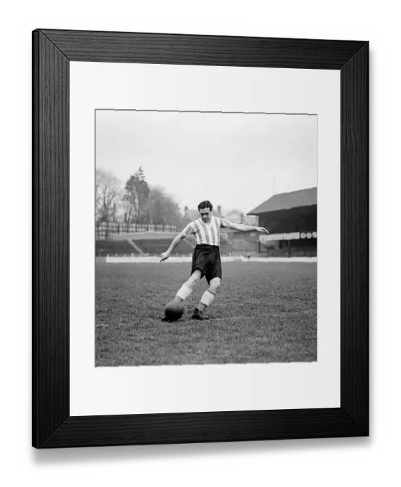 Framed Print : Alf Ramsay Southampton FC Circa December 1946 - January 1947 Framed Print : Alf Ramsay Southampton FC Circa December 1946 - January 1947