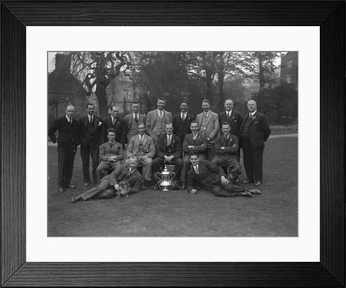 Framed Print : The victorious FA Cup winning Bolton Wanderers team of 1926 pose in their suits with Framed Print : The victorious FA Cup winning Bolton Wanderers team of 1926 pose in their suits with