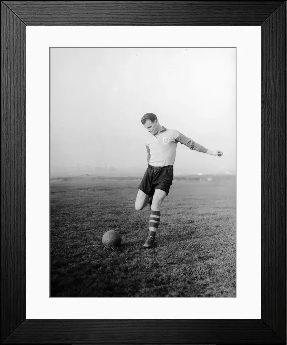 Framed Print : John Charles of Leeds United training, September 1950 Framed Print : John Charles of Leeds United training, September 1950
