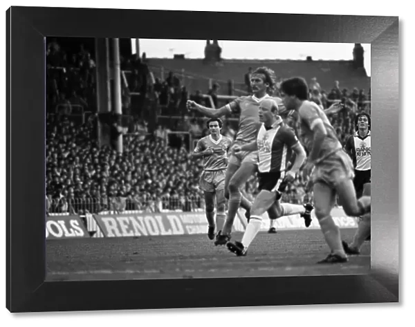 Manchester City 1 v. Southampton 1. September 1981 MF03-11-066