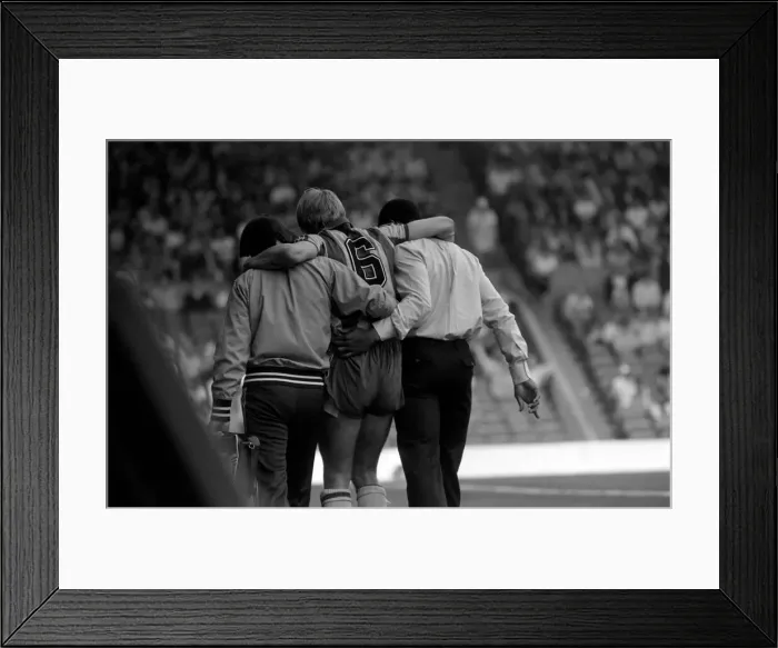 Framed Print : Manchester City v. West Bromwich Albion. August 1981 MF03-07-058 Framed Print : Manchester City v. West Bromwich Albion. August 1981 MF03-07-058